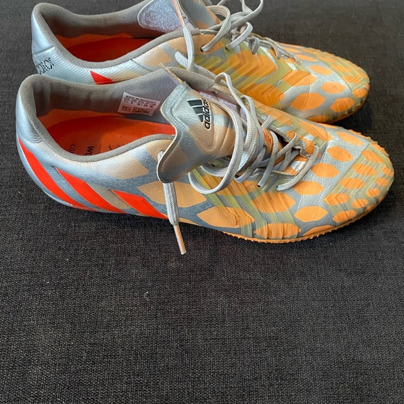 adidas Predator Instinct Womens edition size 7.5US - Picture 2 of 7